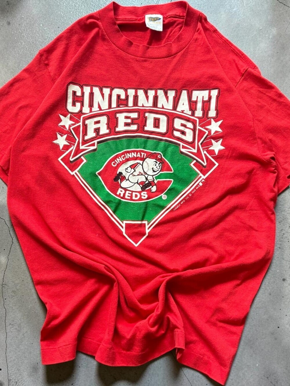Vintage 1988 Trench Cincinnati Reds MLB Baseball Graphic Tee-Shirt
